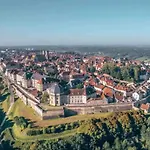 La Garconniere Champigny-les-Langres