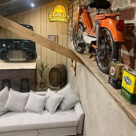 La Garconniere Calme A Proximite De Langres Apartament