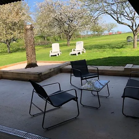 La Garçonnière Calme à Proximité De Langres